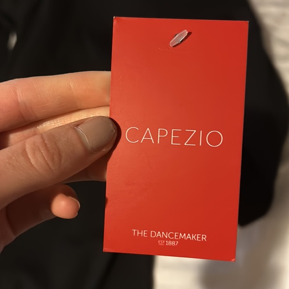 CAPEZIO DANCE LEOTARD - Picture 7 of 8